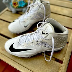 Used Nike Zoom Code  Elite Men's Football Cleats. Size US 11, White colour.
